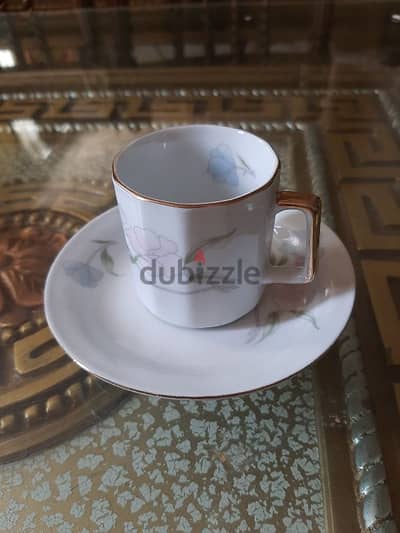 طقم قهوة من ١٩٤٦ يعتبر انتيك