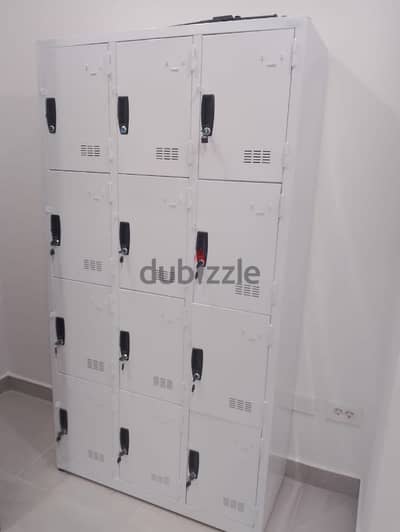لوكر خزانات خزن أمانات locker