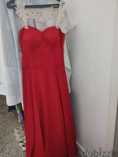 red dress