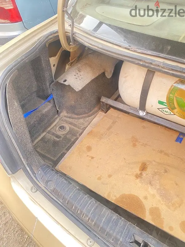 Daewoo Nubira 2001637485168564511213