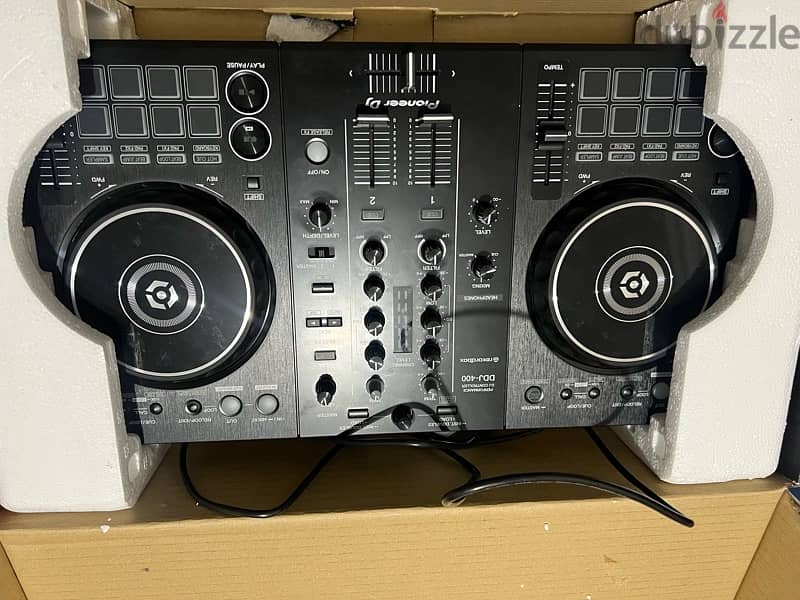 DJ Controller 400 3