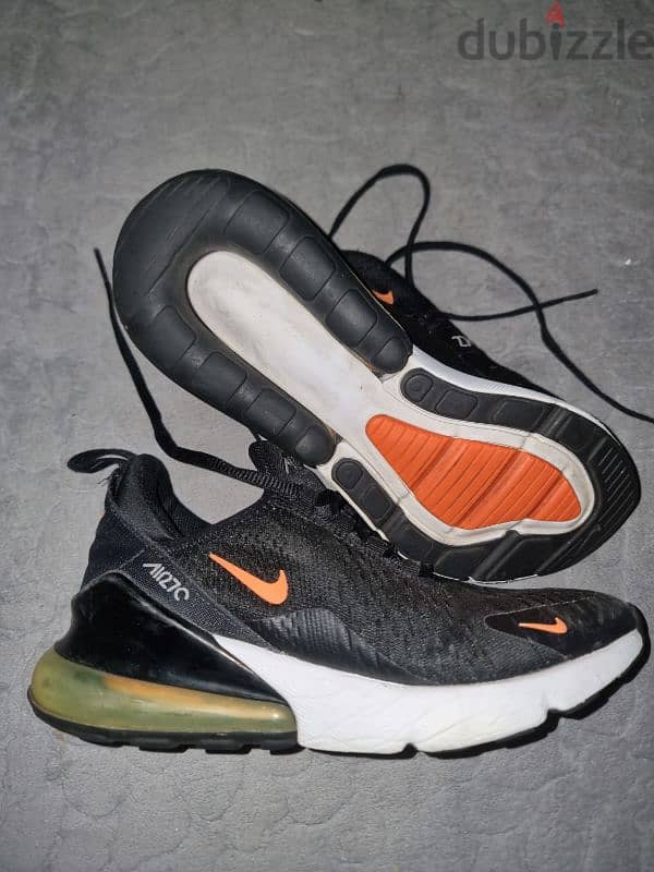 Nike Air 270 Orange 1