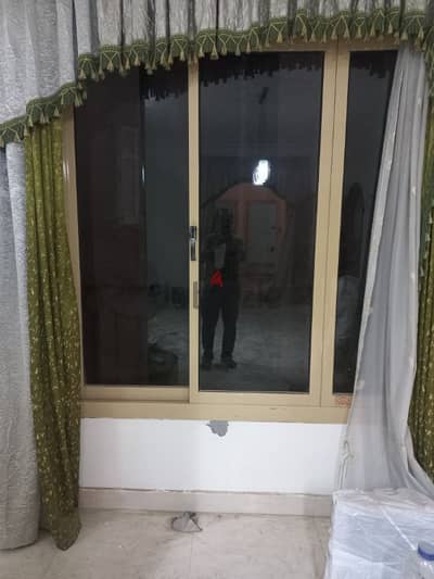 بلكونة ٤ درفة
