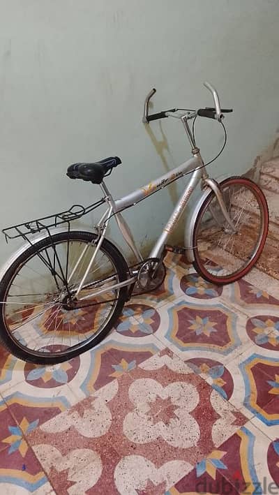 عجلة مقاس 26