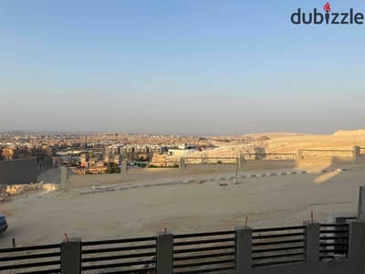 Apartment for sale directly from the owner with an open view at a special price, area 216 square meters, first floor, immediate delivery