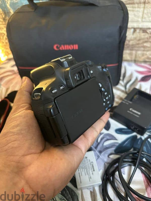 canon 700D lene 18/55 3