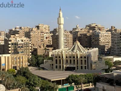 شقه للبيع أمام مسجد الأرقم