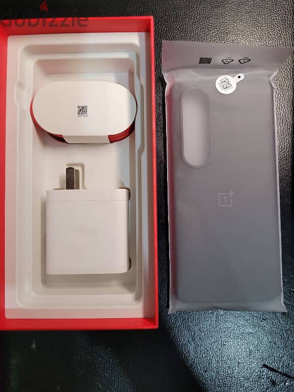 OnePlus ace 3V/ Nord 4 1