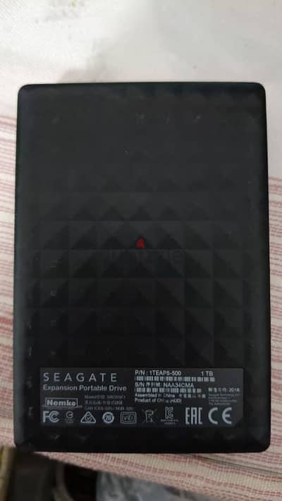 هارد خارجي 1 تيرا سيجت. external usb3l كالجديد
