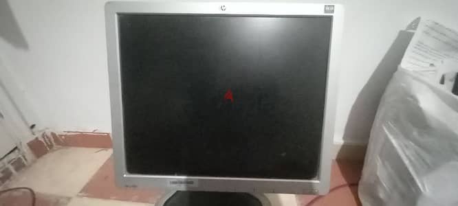 شاشة hp مستعمل