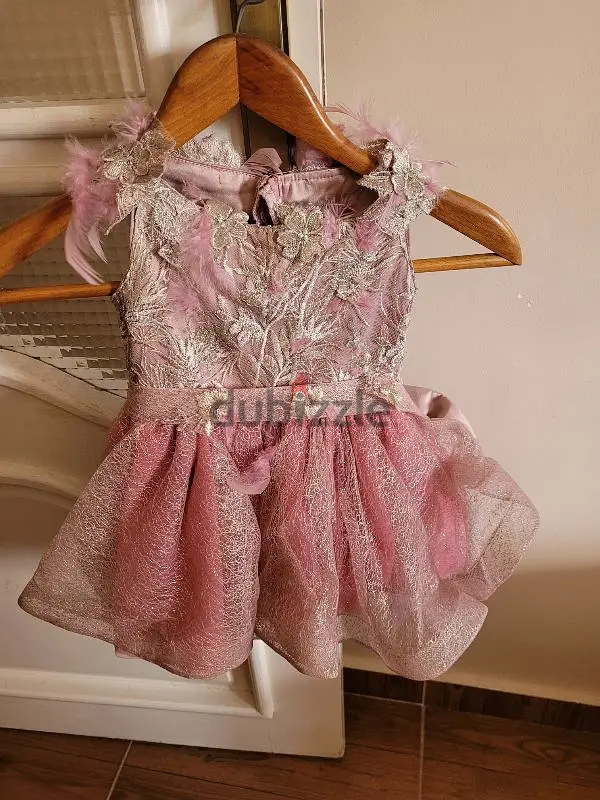 فستان سواريه اطفال مقاس ٣ سنوات