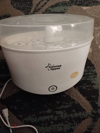 للبيع جهاز تعقيم ببرونات Tommee Tippee كهربائي