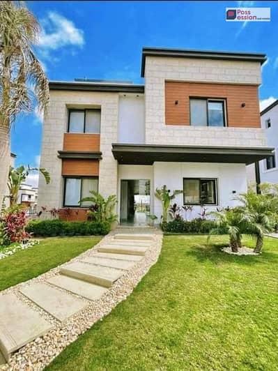 Standalone Villa 250m in Ready City Compound – New Cairo, next to AUC & GUC, only 5% down payment, 8 years equal installments Standalone Villa 250m in Ready City Compound – New Cairo, next to AUC & GUC, only 5% down payment, 8 years equal installments
