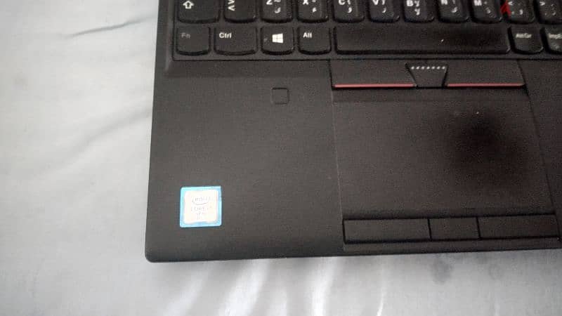 Thinkpad p51 core i7HQ 7th gen nvidia4g 3