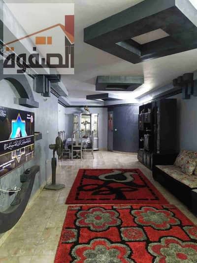 Furnished apartment for rent on the Nile Corniche next to Al-Salam International Hospital, steps to the Corniche, and all services and transportation.