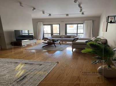 Elegant furnished apartment for rent in Eastown