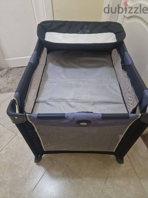 Baby bed and play. . سرير اطفال 11