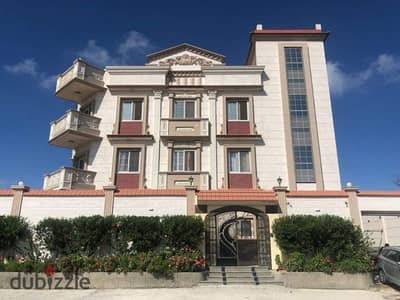 ارض للبيع  في حي الفيلات600 متر-Alexandria