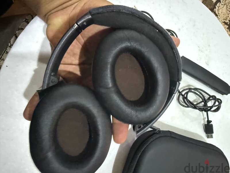 QuietComfort Wireless Noise cancellation qc35 4