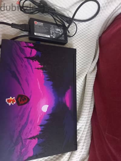 laptop msi gf63 10uc