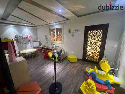Office for rent in Kafr Abdu with a private entrance, area 220 sqm, there is a garden, super lux finishing