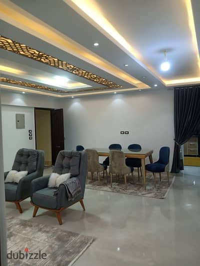 باول مكرم عبيد بجوار بنده ماركت شقه مفروشه فاخره