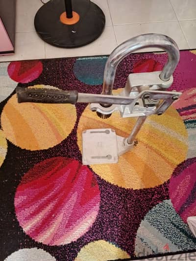 كباس لزجاجه العطر