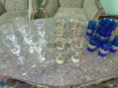 طقم شربات ازرق وعدد ٢ طقم كاسات