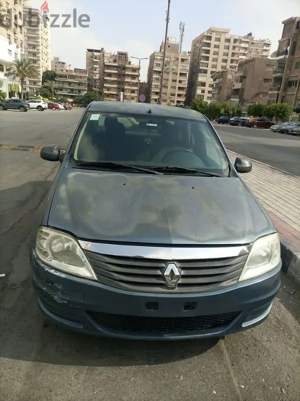 رينو لوجان 2011