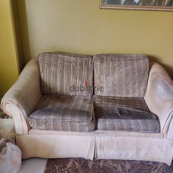 انتريه للبيع 1