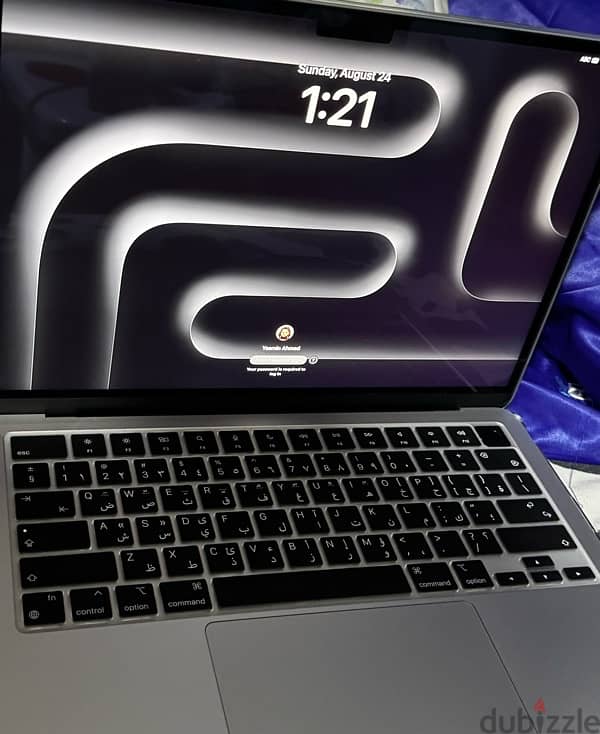 mackbook air m2 used like new 2