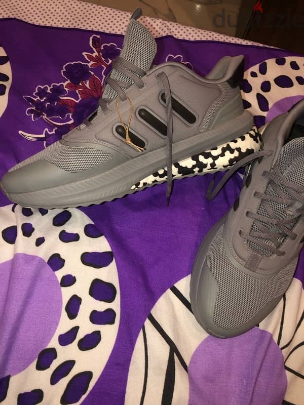 Adidas man waking and running shoes 1