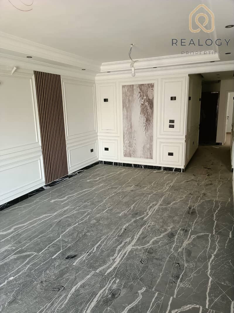 3 Bedrooms 130 sq.M Apartment for sale 2,600,000 EGP in سرايات القطامية، القطامية