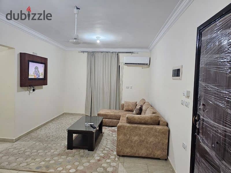 2 Bedrooms 120 sq.M Apartment for rent 900 EGP in Hurghada, Red Sea