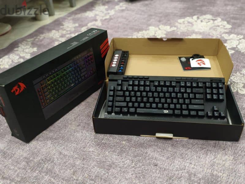 Keyword Redragon k588pro 4