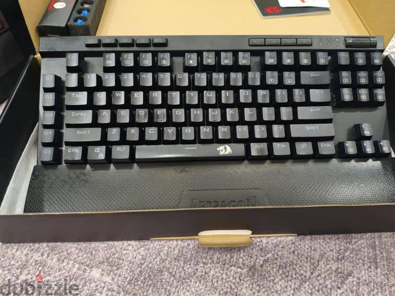 Keyword Redragon k588pro 6