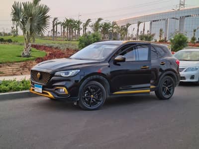 MG HS 2021