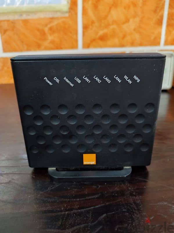 راوتر Orange VDSL كسر زيرو - اكسسوارات و قطع غيار كمبيوتر - 205682446