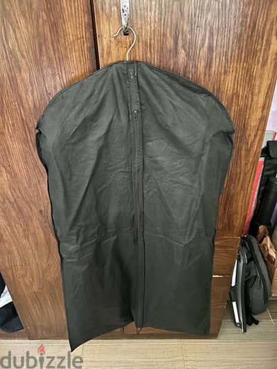 بليزر + سيديري + كرفات (top suit )