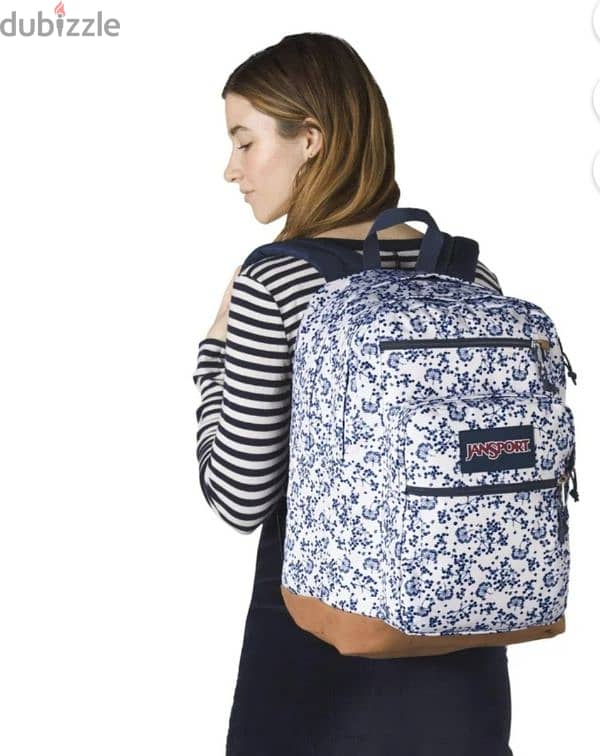 Jansport back bag 1