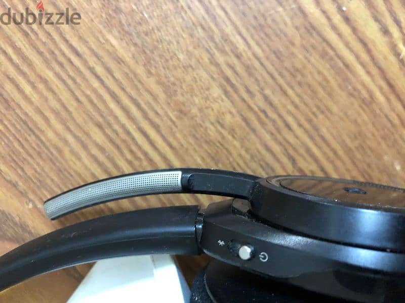 Plantronics voyager focus Bluetooth  call canter كول سنتر 14