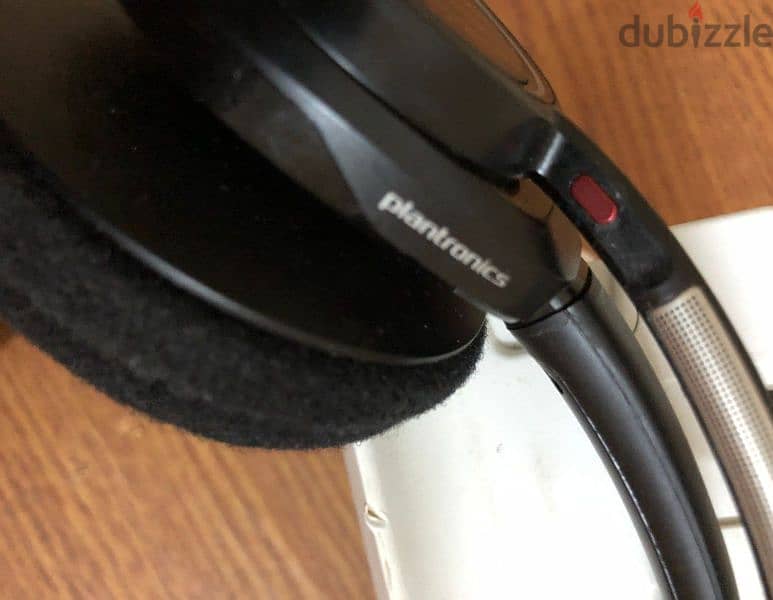Plantronics voyager focus Bluetooth  call canter كول سنتر 17