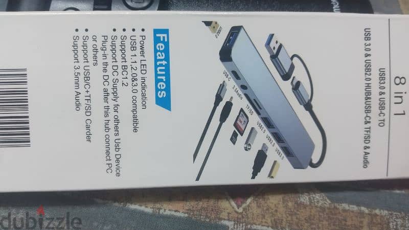 8 in 1 - 3 usb + type c sound and card reader 1