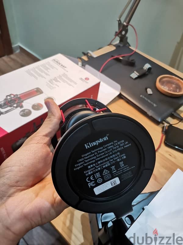 HYPERX QUADCAST STANDALONE MICROPHONE 8
