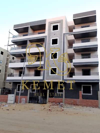 A prime apartment in Al-Andalus, 260 sqm, with an open view, semi-finished, ready for immediate delivery.