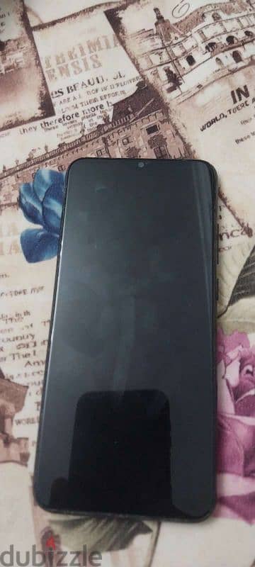 موبايل سامسونج a02s الموبايل مفيهوش خدش