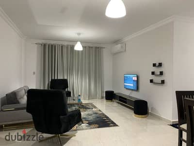 شقه ايجار مفروش فندقي مدينتي اول سكن ٣ نوم علي جاردن