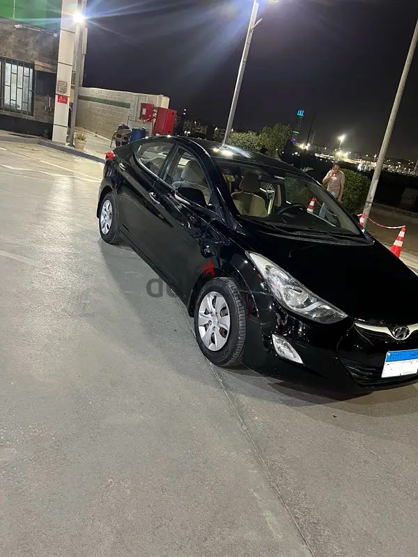 هيونداي إلينترا 201263701713118465122