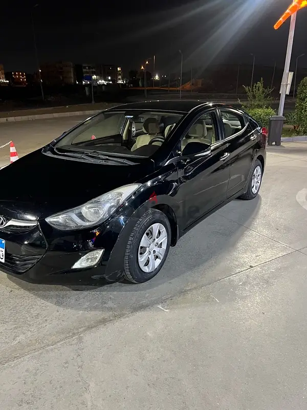 هيونداي إلينترا 201263701713118465128