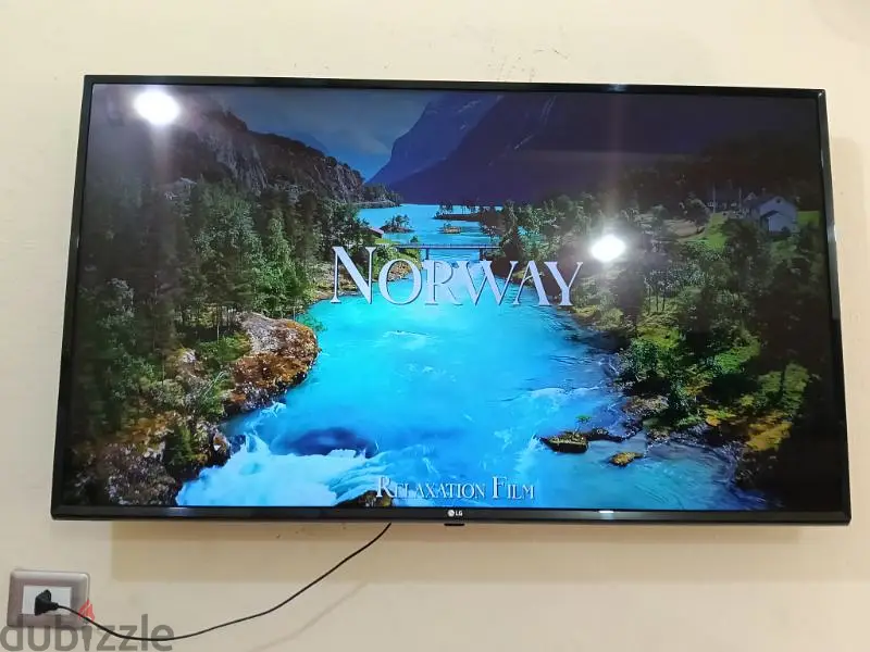 LG Zero Broken Screen 49-inch Smart 4K